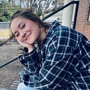 Meet your Posher, Megan